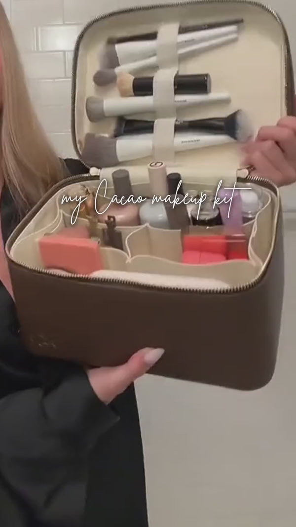 Aestina Cacao vanity case, customer video